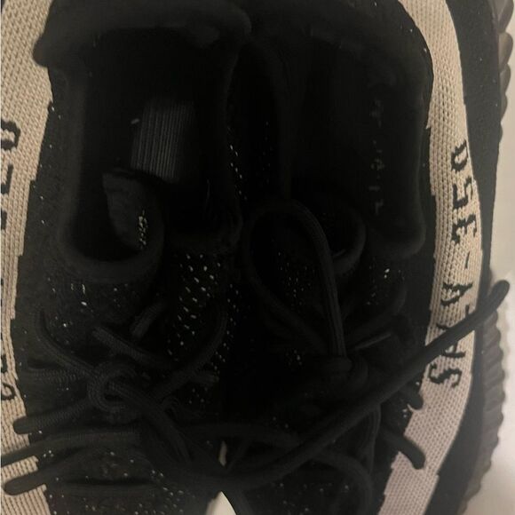 Adidas Yeezy Boost 350 V2 Low Oreo BY1604 2022 Adidas  Sz 12 main image 16